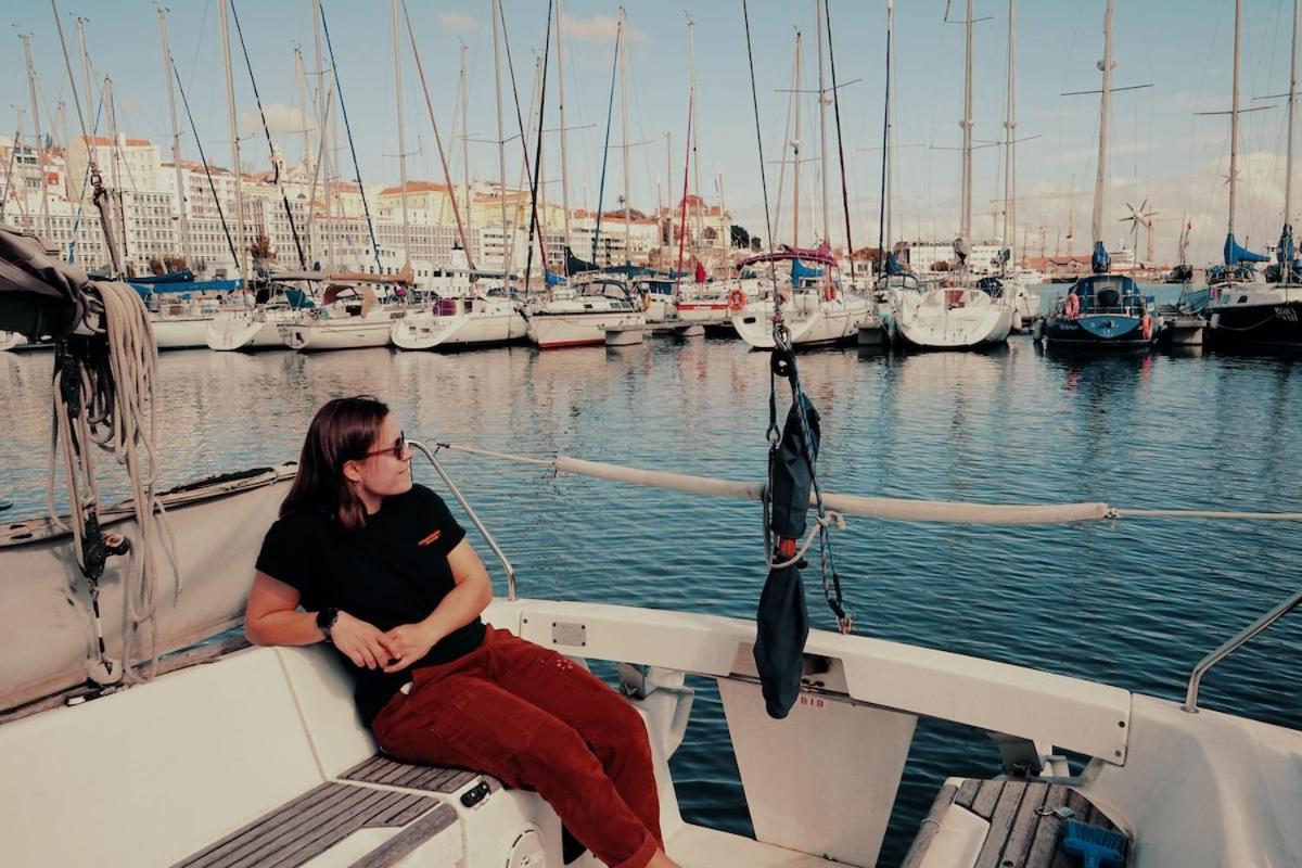 Surfbird Cozy Sailboat Escape Botel Lissabon